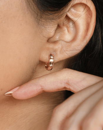 Plain Gold Earring - Lagu Bandhu