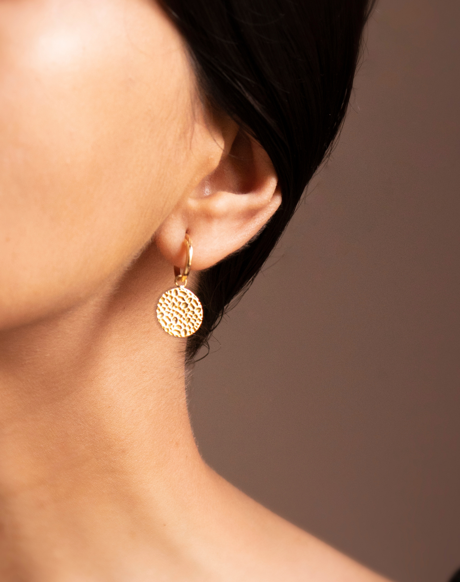 PNG Jewellers - Earrings are your quintessential jewellery... | Facebook